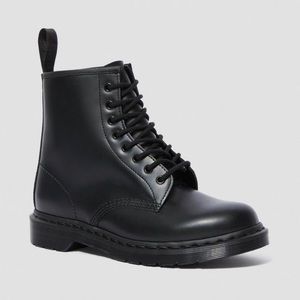 Black Dr Martens 🖤